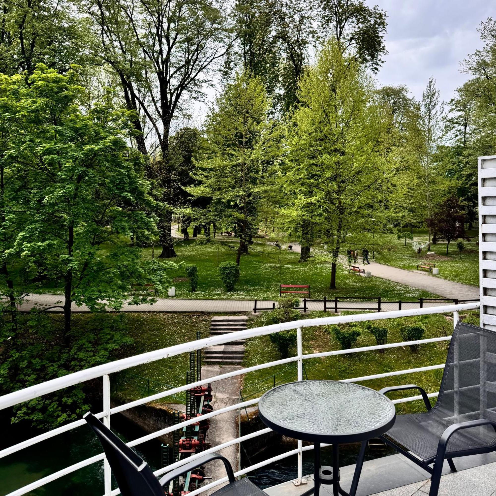 Hotel Paviljon Bihać Dış mekan fotoğraf