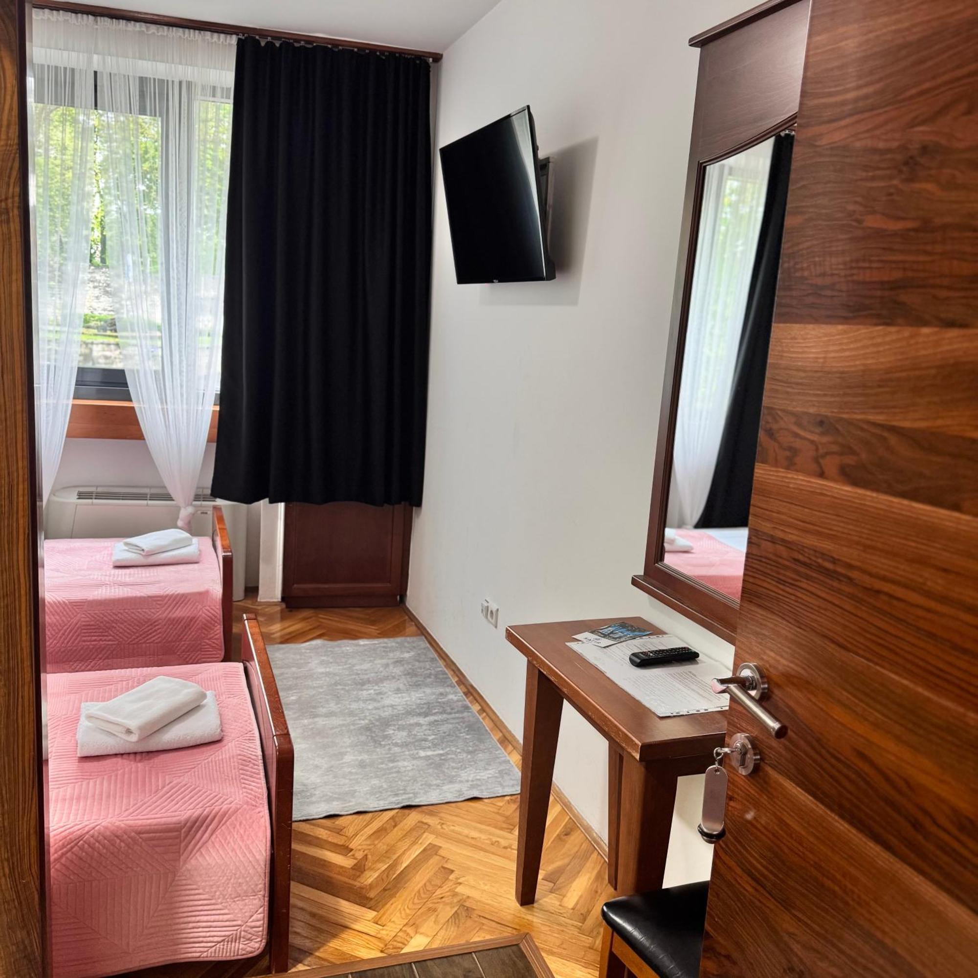 Hotel Paviljon Bihać Dış mekan fotoğraf